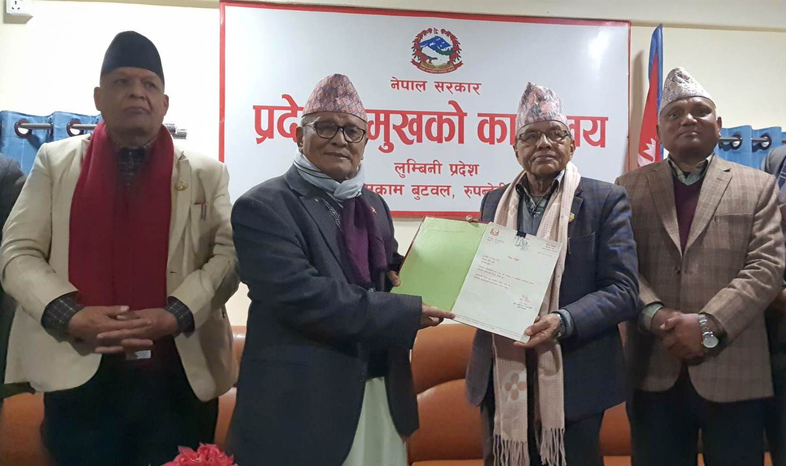 एमाले नेता लिला गिरी लुम्बिनी प्रदेशको मुख्यमन्त्री नियुक्त
